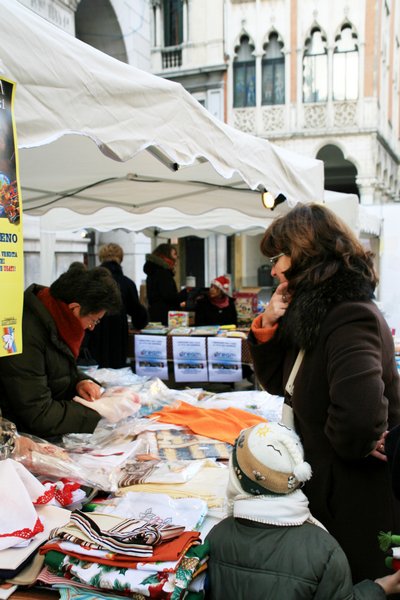 Click per vedere la foto successiva