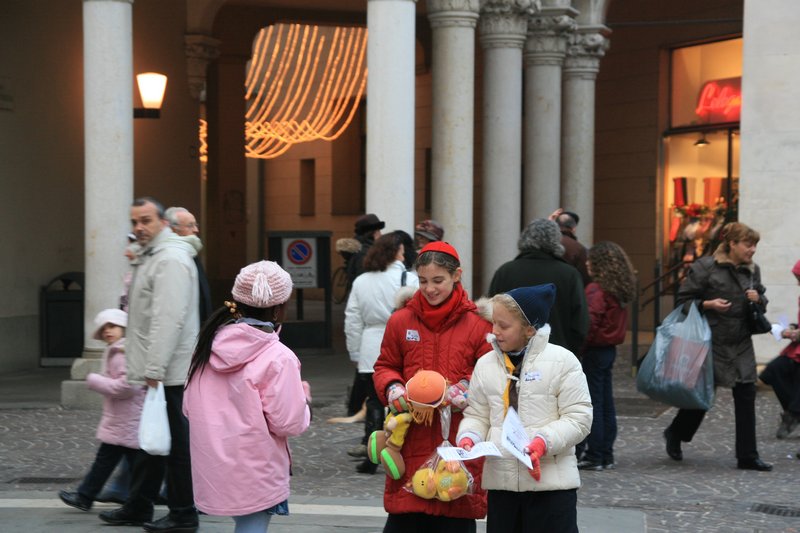 Click per vedere la foto successiva