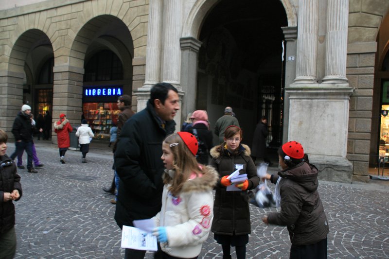 Click per vedere la foto successiva