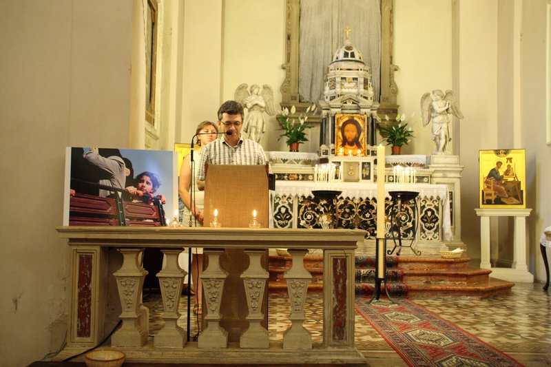 Click per vedere la foto successiva