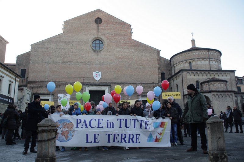 Click per vedere la foto successiva