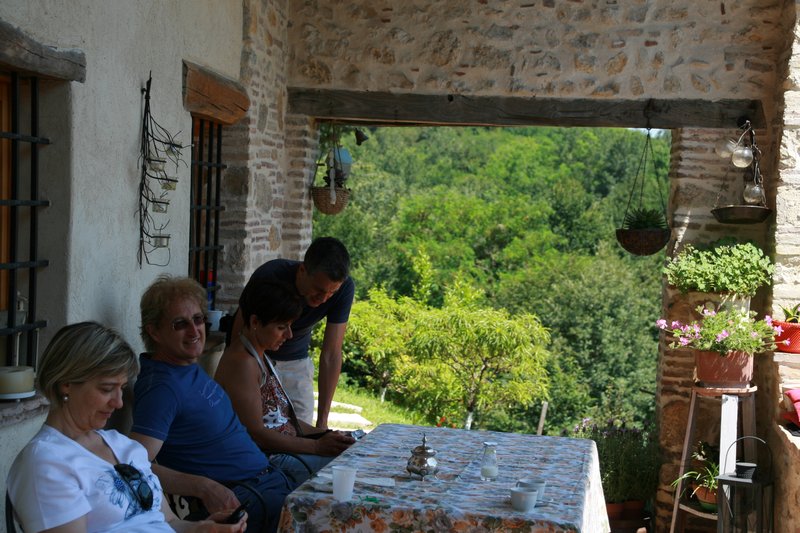Click per vedere la foto successiva
